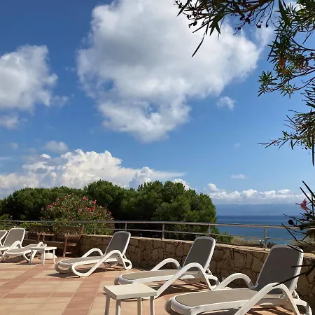 Appartement Vaiana Avec Piscine En Bord De Mer Ajaccio  Exterior photo