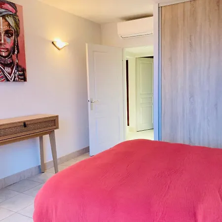 Appartement Vaiana Avec Piscine En Bord De Mer Ajaccio  Exterior photo