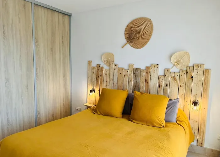 Appartement Vaiana Avec Piscine En Bord De Mer